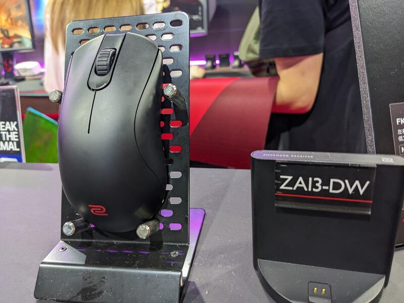 遂に…ワイヤレスモデルの「ZA13」が出るぞー！！BenQ「ZOWIE」ブースで初お披露目となるモニター＆最新マウスを体験しよう【TGS2024】（Game  Spark） - Yahoo!ニュース