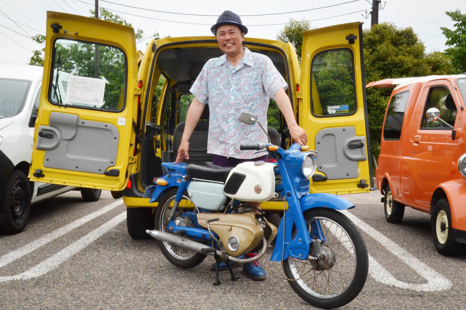 ブリヂストンにバイクがあった!? ルノー初代「カングー」に積んできた幻の「原付」とは？ オーナーは二輪も四輪も工具も大好きな剛の者でした（Auto  Messe Web） - Yahoo!ニュース