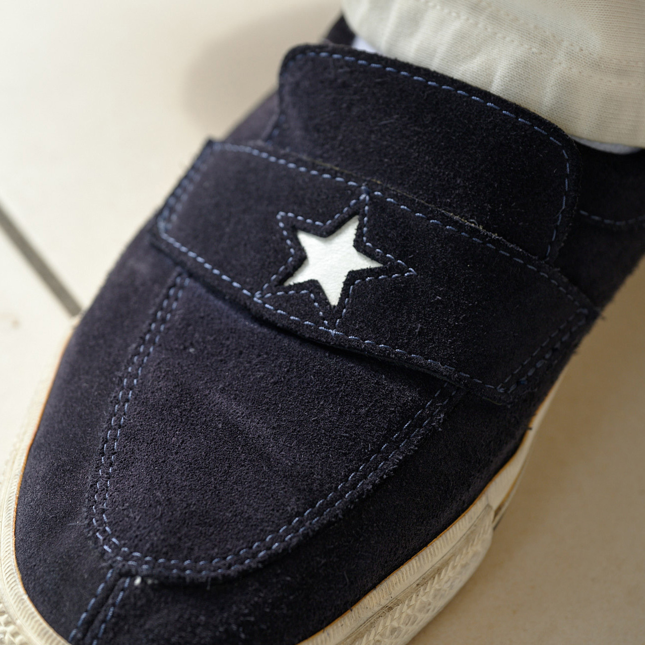 革靴感覚で履けるコンバース。ストック買いした「ONE STAR LOAFER」をリーバイス®と合わせて。（MEN'S NON-NO WEB） -  Yahoo!ニュース