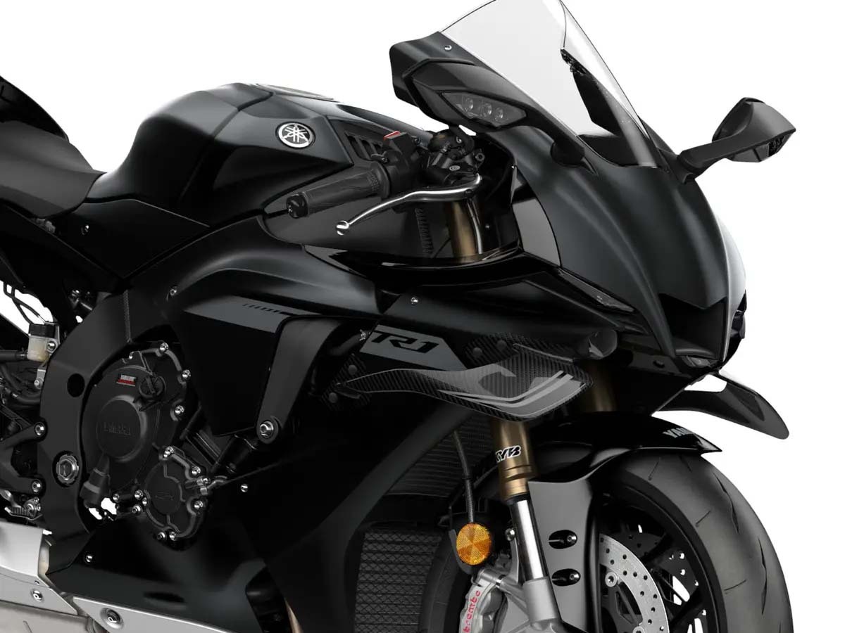 新車】「YZF-R1レースベース車」ウィング付きの新型が早速244万2000円で発売！9/25から予約受付開始（Webikeプラス） -  Yahoo!ニュース