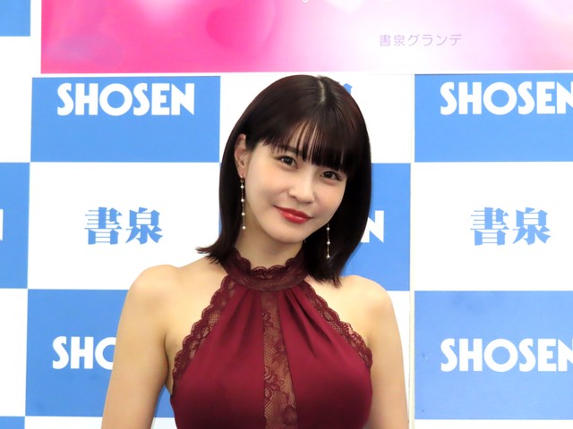 安い 岸明日香 ミニスカ ニット