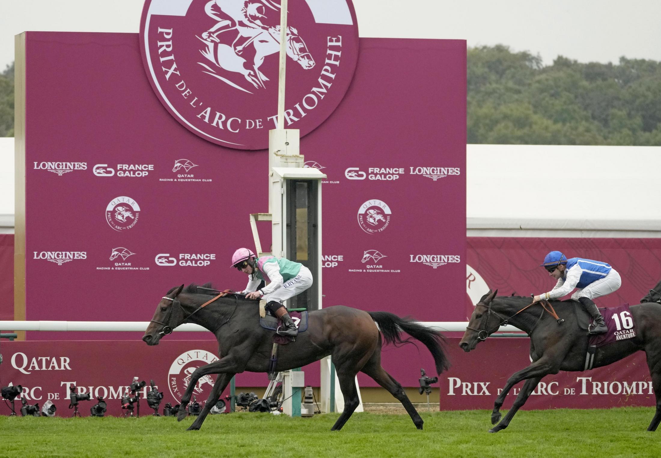 希少　レア 凱旋門賞の歴史 第Ⅰ巻 1920〜1951　競馬　フランス 希少 レア 凱旋門賞の歴史 第Ⅰ巻 1920〜1951 競馬 フラン