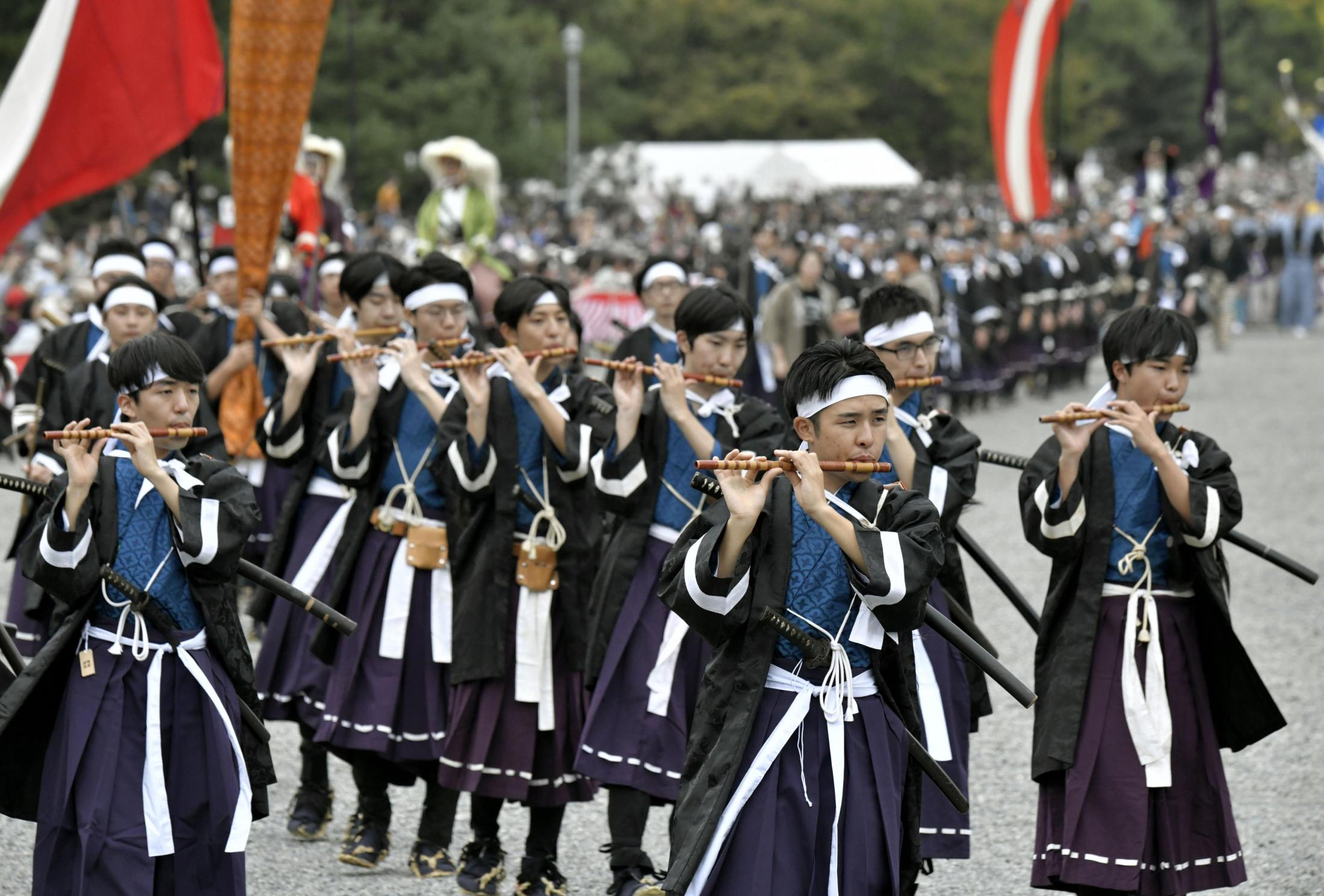 【珍品】時代祭　豆人形　平安神宮の時代祭　京都  細密細工  時代物 時代祭 | The KANSAI Guide - The Origin of Japan, KANSAI