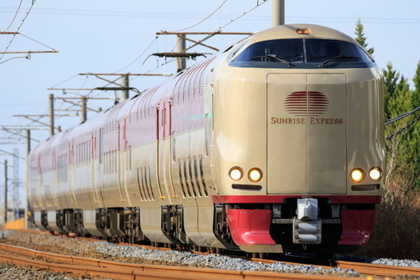 所要時間は16時間半！ゆっくり走る「サンライズ出雲」運転へ 国際線のフライトより長い!?（乗りものニュース） - Yahoo!ニュース