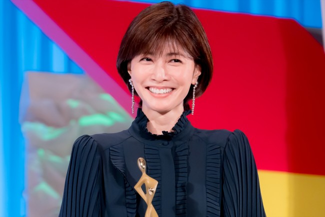 内田有紀、『燕は戻ってこない』で助演女優賞受賞「言葉の重みを感じております」＜東京ドラマアウォード 2024＞（クランクイン！） -  Yahoo!ニュース