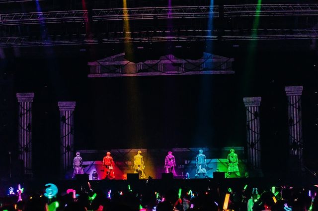 シクフォニ、独立後初のライブに約1万6000人 ステージを終えた