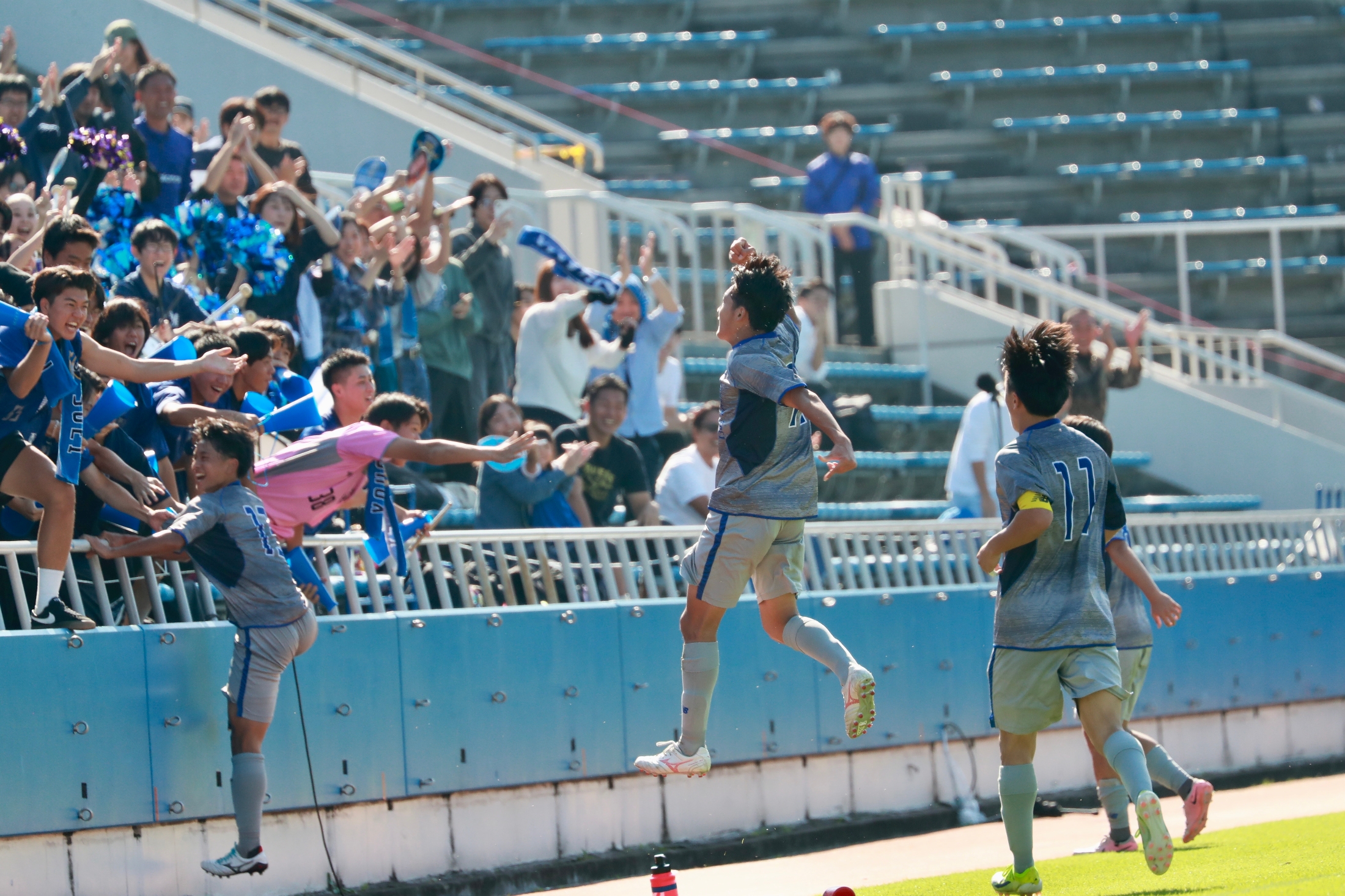 高校サッカー選手権】インハイ全国8強の桐光学園が横浜創英に0-2で敗れ準決勝敗退（高校サッカードットコム） - Yahoo!ニュース