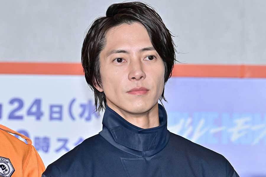 山下智久、“出待ち”と遭遇「やっぱりおれを待ってる」 ファン同意「この眼差しは」（ENCOUNT） - Yahoo!ニュース