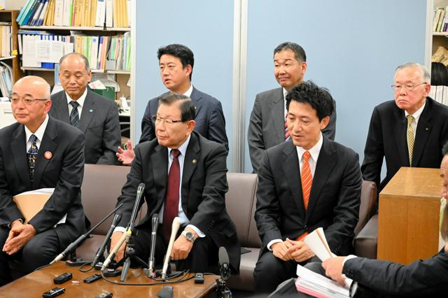 兵庫県内22市長、稲村氏支持を異例の表明　「誹謗中傷多い」理由に（朝日新聞デジタル） 