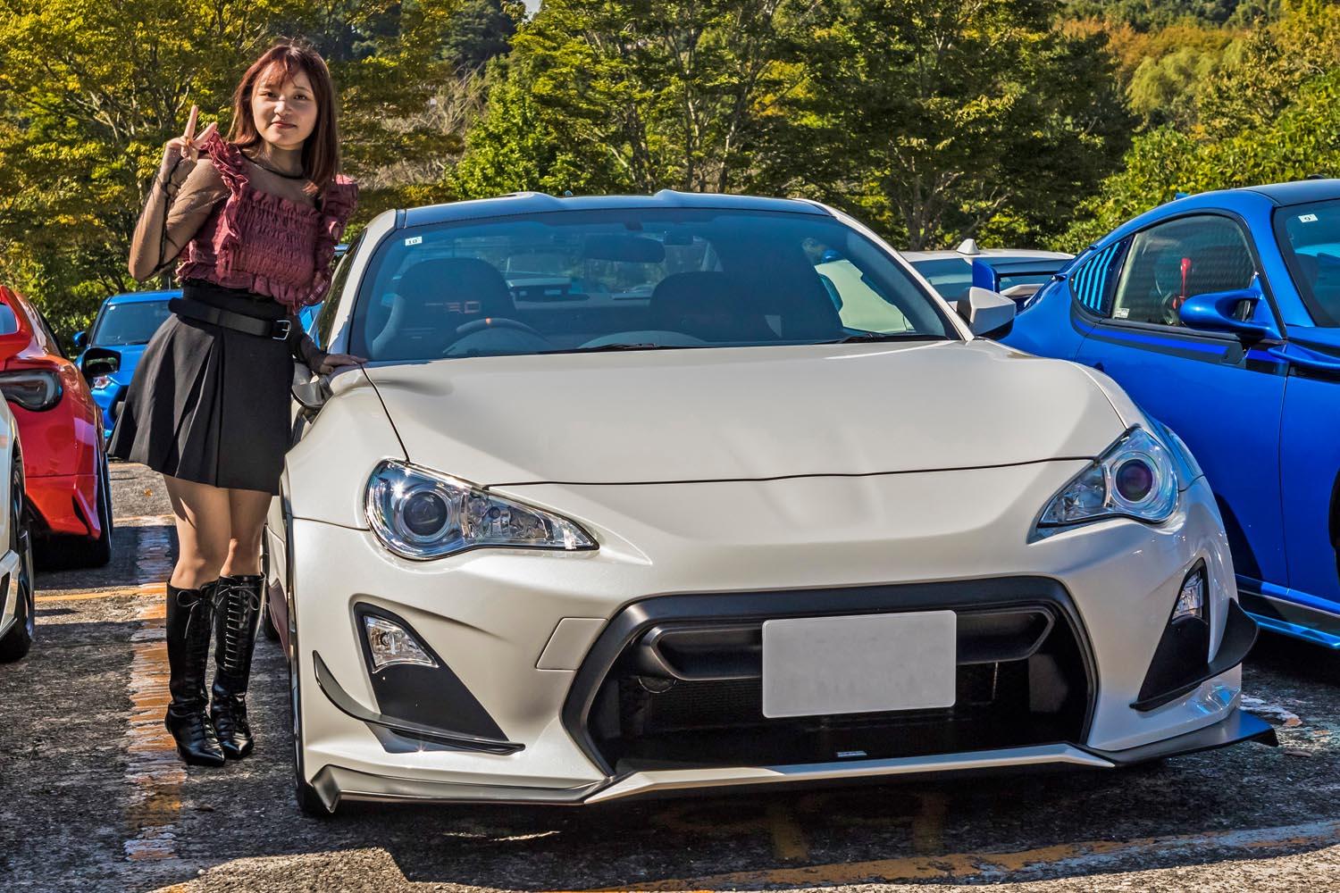 彼女のトヨタ「86」は100台限定のTRD「14R-60」でした！ 80「スープラ」から乗り換え、次の目標はサーキット走行です（Auto Messe  Web） - Yahoo!ニュース