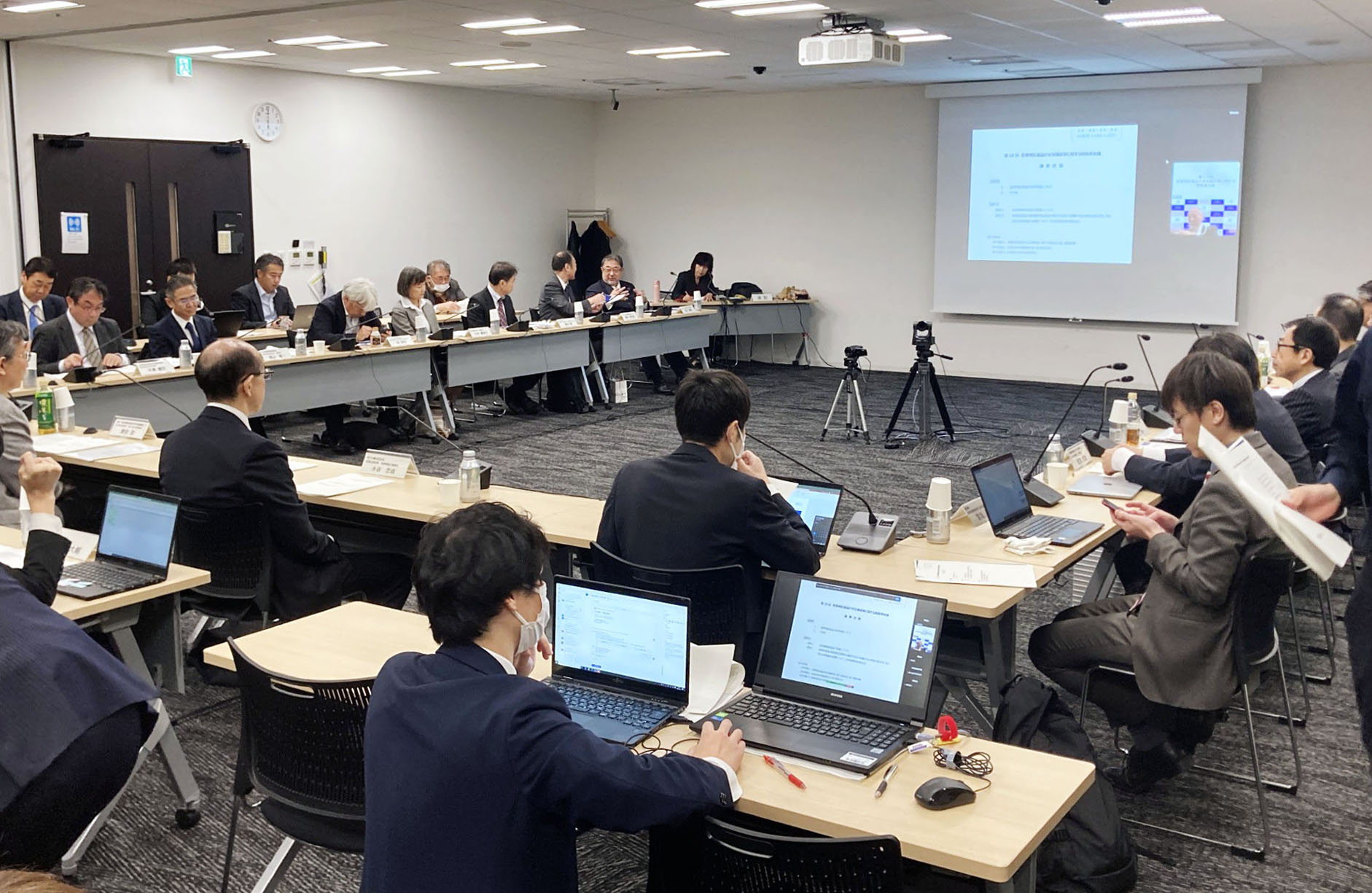 後発薬4割、承認書と異なる製造　業界自主点検に「衝撃的」（共同通信） - Yahoo!ニュース