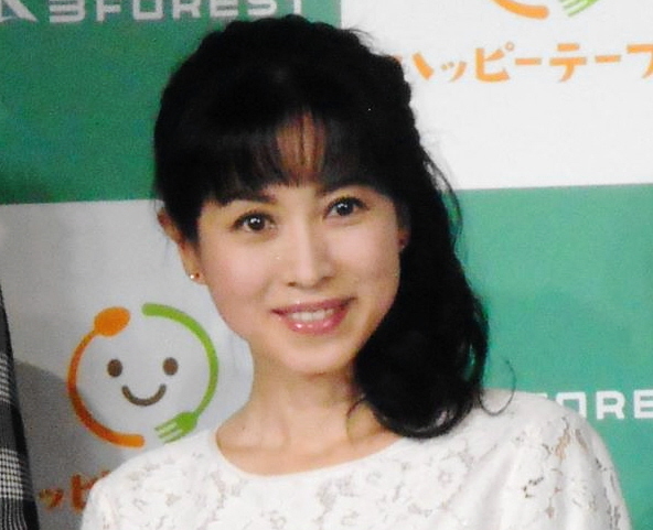 可愛いくねっ？癒やし系女性タレント５３歳も「老けないなあ」強烈天然も健在でネット反響「面白すぎる」「元気出た」（デイリースポーツ） -  Yahoo!ニュース