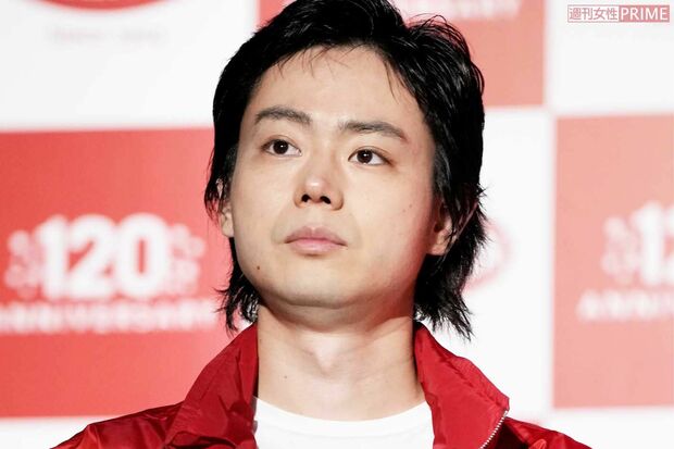 菅田将暉、井上真央、松尾貴史の3ショット