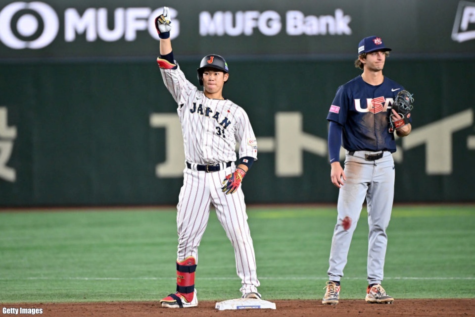 侍ジャパン、広島勢の活躍で逆転 坂倉将吾が同点打、小園海斗は