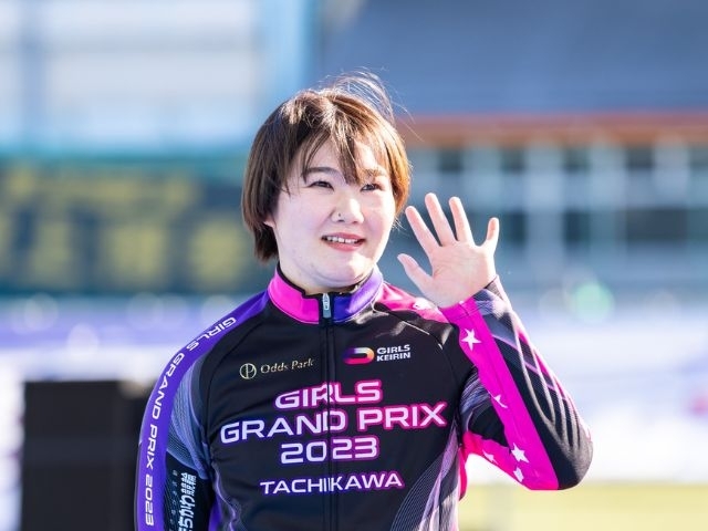 ガールズケイリン賞金ランキング】トップ20圏外・佐藤水菜のG1優勝で7位奥井迪はグランプリ出場逃す（netkeirin） - Yahoo!ニュース