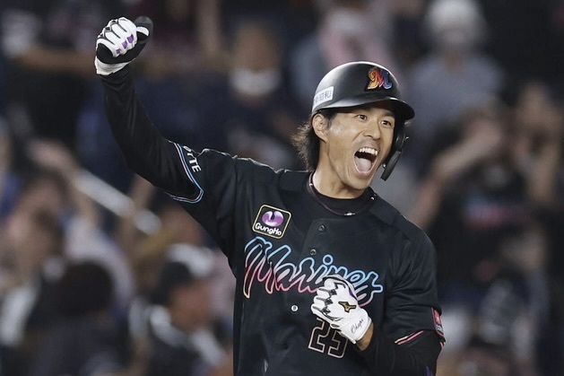 希少 北海道日本ハムファイターズ 岡 大海ユニフォーム 日ハム