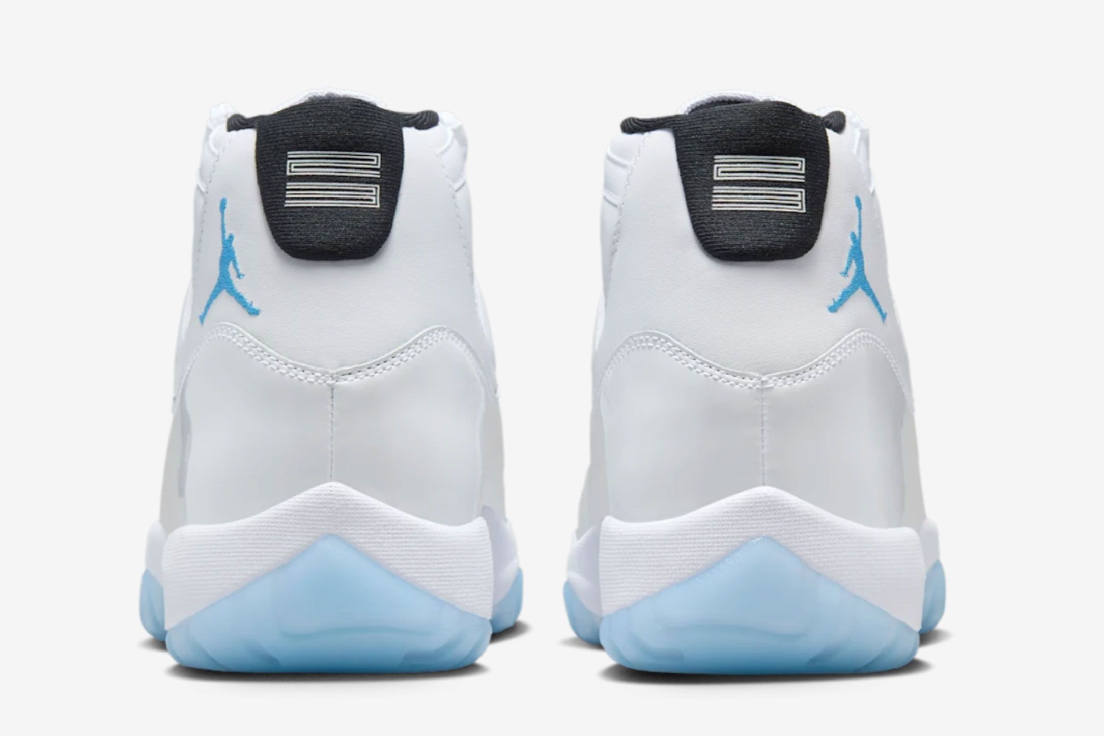 エア ジョーダン 11 “Legend Blue”」は爽やかなブルーがポイント