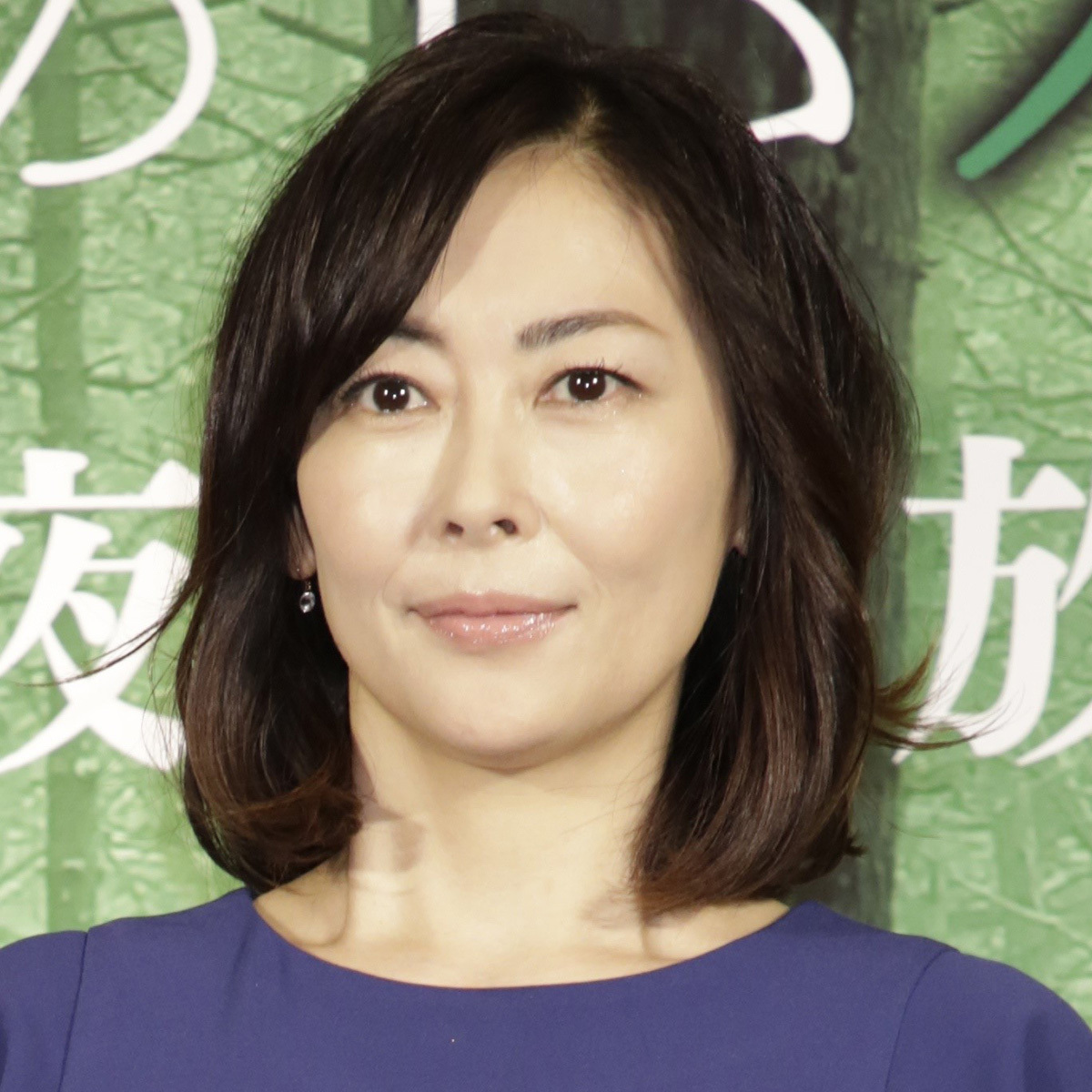 中山美穂さん 10年ぶり再会の長男が自宅での対面後に“即刻帰国”していた理由（女性自身） - Yahoo!ニュース