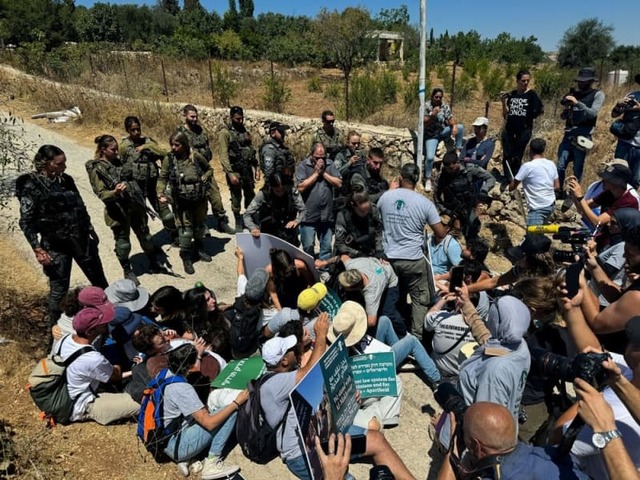 なぜイスラエルは苛烈な暴力をいとわない国家になったのか? 長く迫害されたユダヤ人の矛盾、イスラエル人歴史家に聞いた なぜイスラエルは苛烈な暴力をいとわない国家になったのか? 長く迫害されたユダヤ人の矛盾、イスラエル人歴史家に聞いた