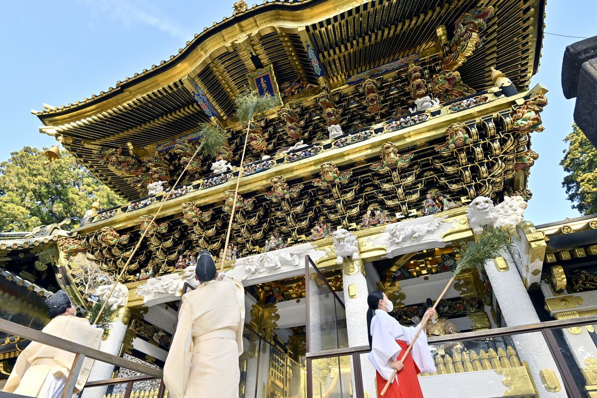 世界遺産・日光東照宮ですす払い 新年に向け社殿美しく 国宝「陽明門」もきれいに（下野新聞デジタル） - Yahoo!ニュース