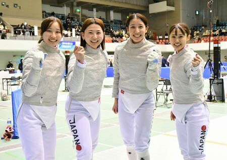 速報】フェンシング全日本選手権 女子団体サーブルでサガフェンシングが優勝 2年連続（佐賀新聞） - Yahoo!ニュース