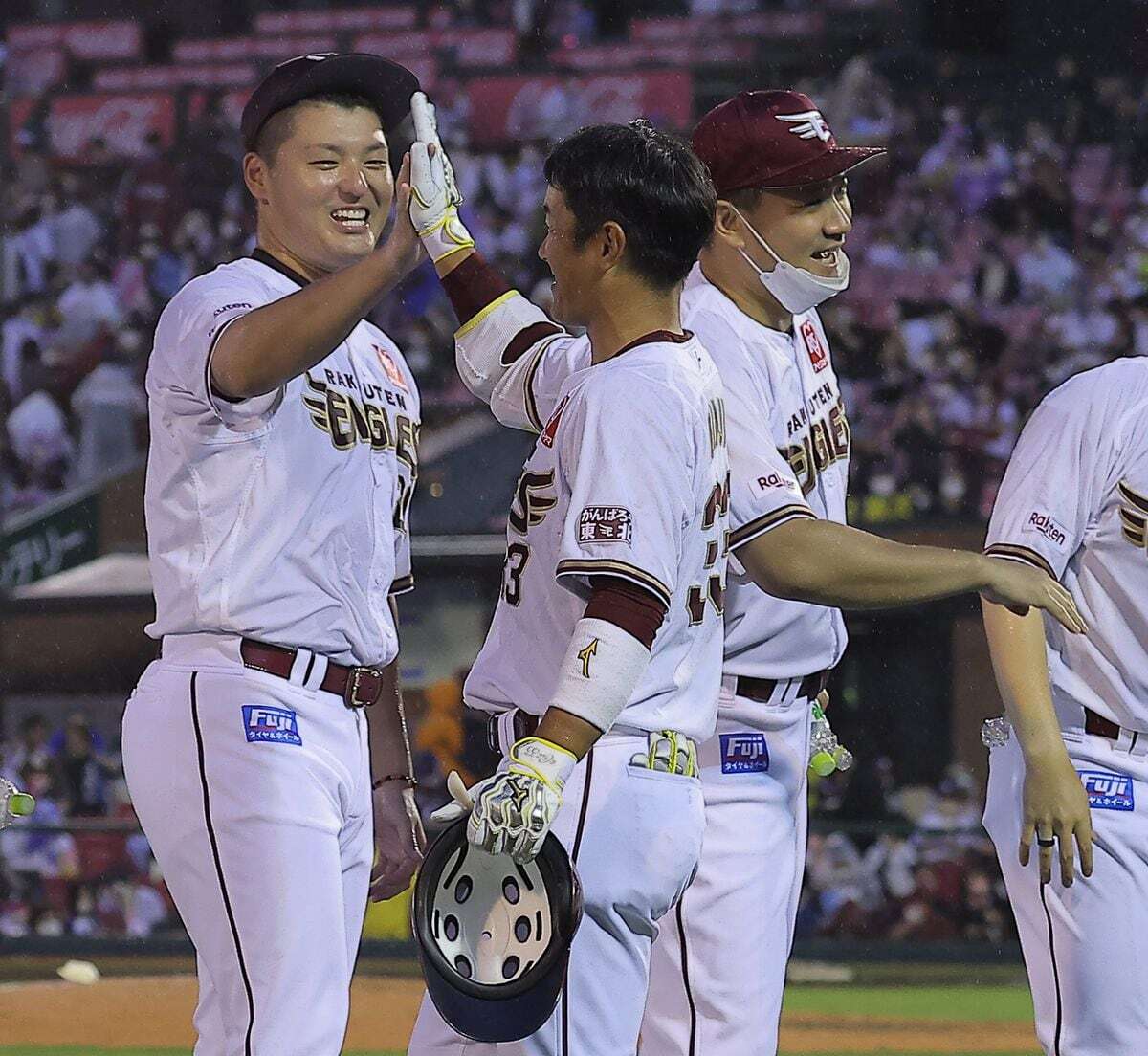 [情報] 安樂智大和經紀人鬧翻：我要去MLB