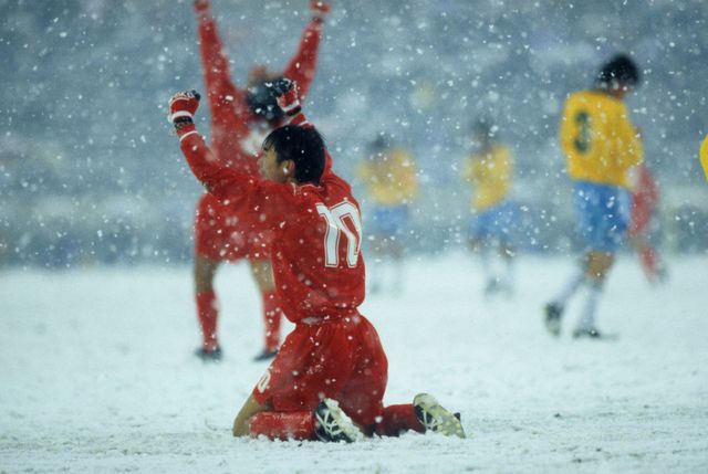 高校サッカー】公式カメラマンが語る「雪の決勝」の思い出
