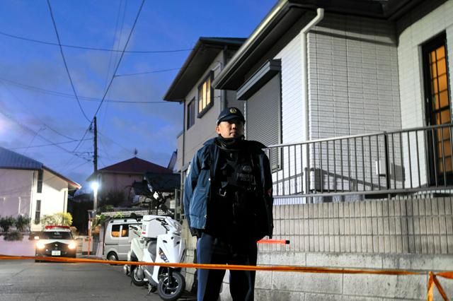 住宅で小中学生3人死亡、長男への殺人容疑で母逮捕 神奈川・海老名（朝日新聞デジタル） - Yahoo!ニュース