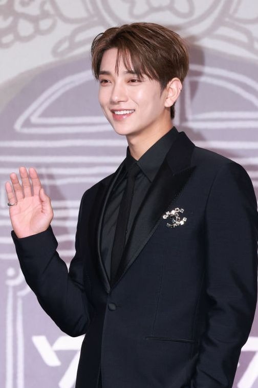 CHICTEEN April 2023 SEVENTEEN JOSHUA - Now In Seoul