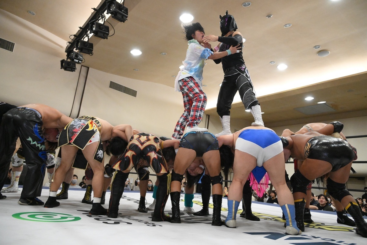 中村&To-y&高鹿&石田&須見の若手5人衆がKO-D10人タッグ王座 中村&To-y&高鹿&石田&須見の若手5人衆がKO-D10人タッグ王座