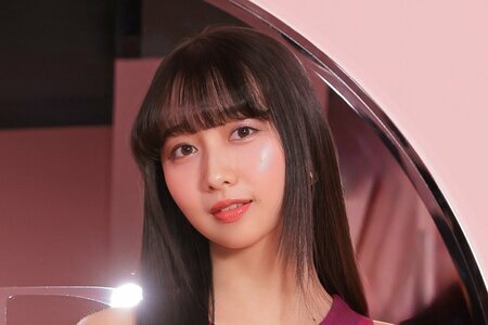 Cocomiディオールのミニスカワンピで美スタイル披露！艶やか黒髪