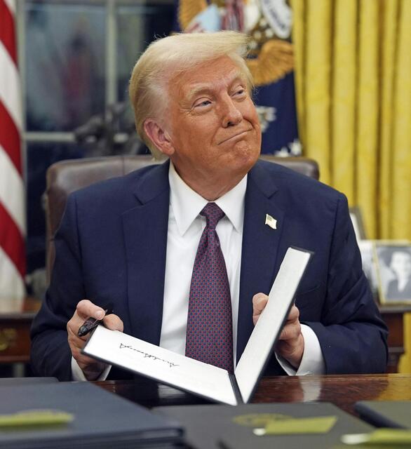 千人以上の大量解雇へ大統領令 トランプ氏、支配強化狙い 千人以上の大量解雇へ大統領令 トランプ氏、支配強化狙い