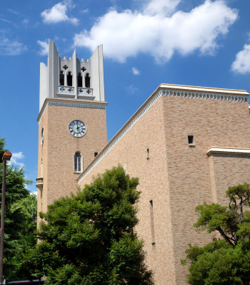 早稲田大学のキャンパス風景