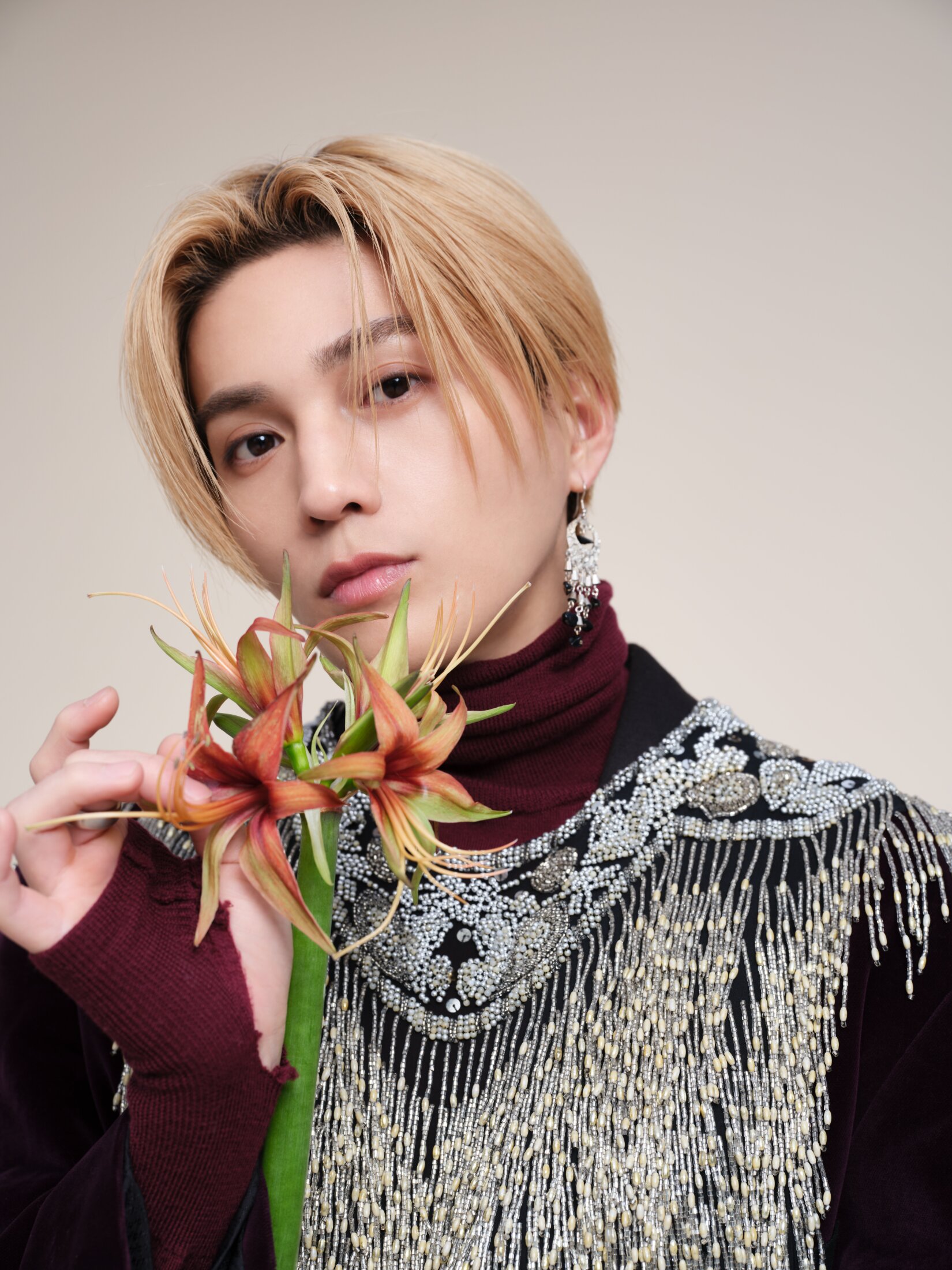 FANTASTICS4人の暮らしのこだわり。八木勇征さん「藻活をずっと FANTASTICS4人の暮らしのこだわり。八木勇征さん「藻活をずっと