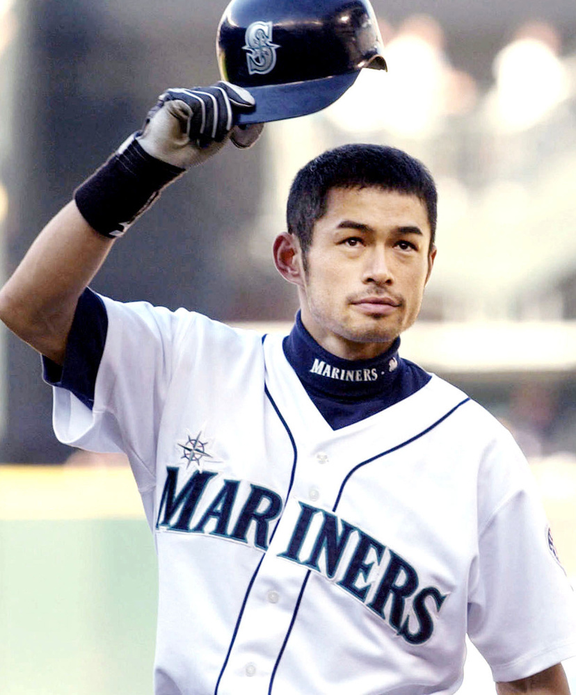 イチロー引退記念】直筆サインボール 特製フレームボックス入り