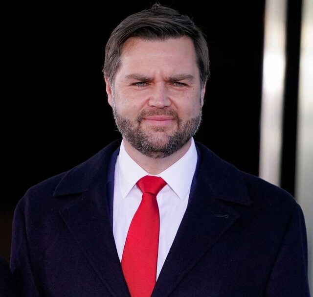 ウクライナに米軍派遣もと報道 バンス副大統領、対ロシアで発言 ウクライナに米軍派遣もと報道 バンス副大統領、対ロシアで発言