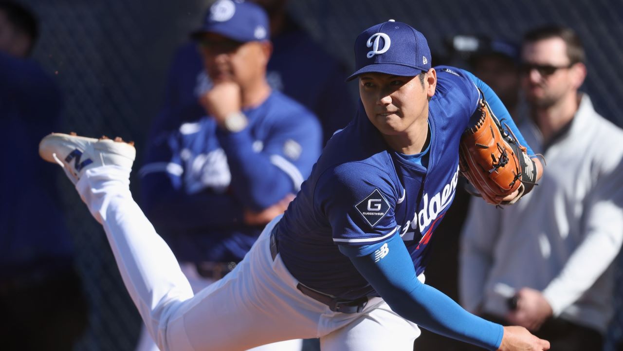 MLB】 大谷翔平が初ブルペン入り 二刀流復活の鍵は MLB】 大谷翔平が初ブルペン入り 二刀流復活の鍵は
