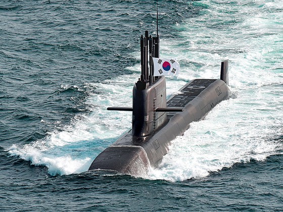 韓国潜水艦「島山安昌浩」