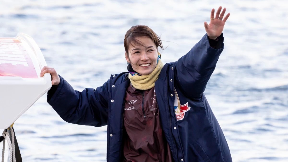 ボートレース浜名湖【公式】 | #平高奈菜 選手の表彰式の写真は