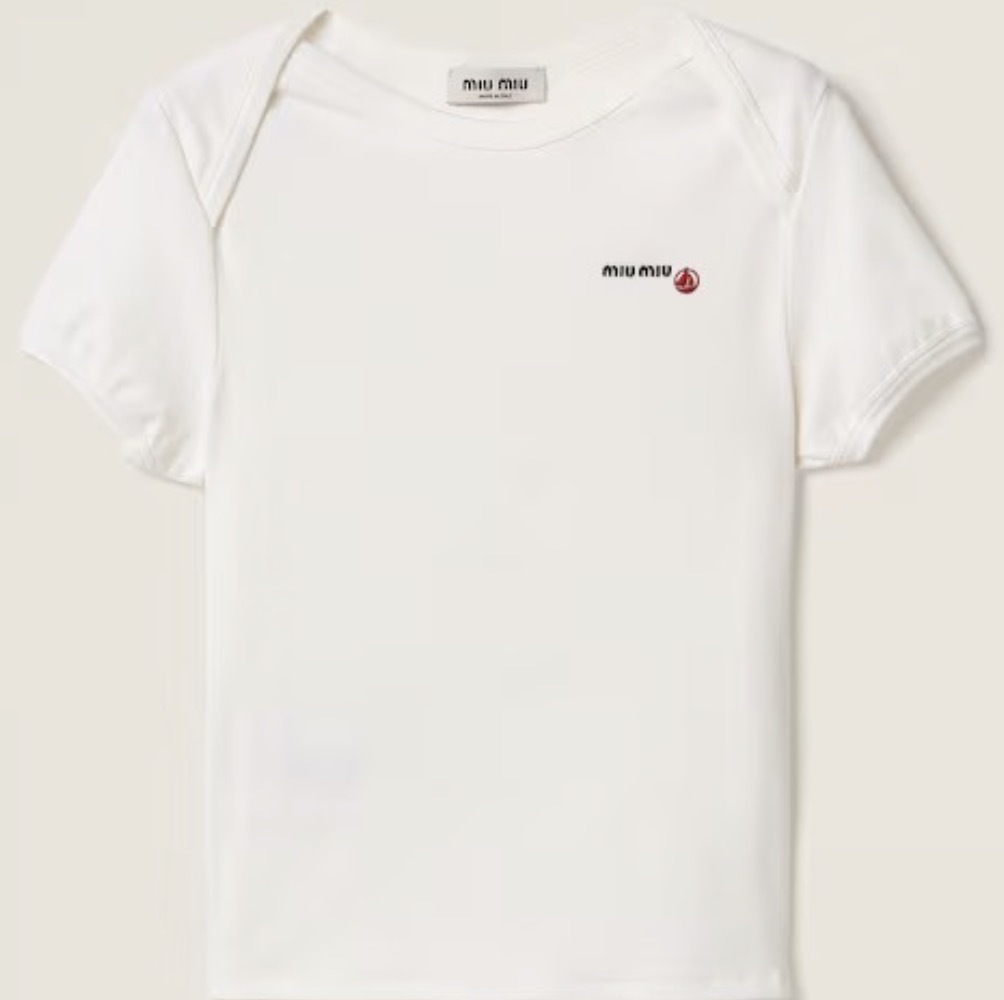 miu miu プチバトーコラボ ストレッチレギュラー半袖シャツ MIU MIU×プチバトー】注目コラボ「白Tシャツ」はシルエットも