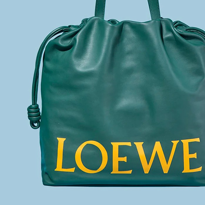 「ロエベ」で大人が買うべき新作小物3選。ビッグロゴトートに、新作財布も【LOEWE】（UOMO） - Yahoo!ニュース