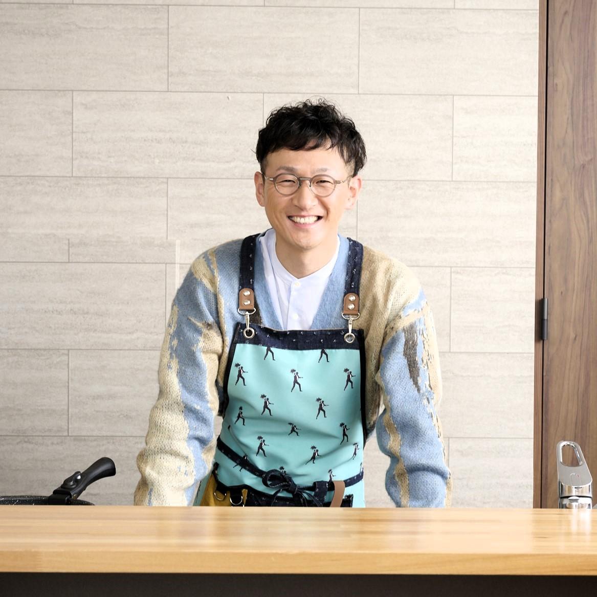 ロバート馬場裕之＞初のレシピ本発売 YouTubeチャンネルで人気の