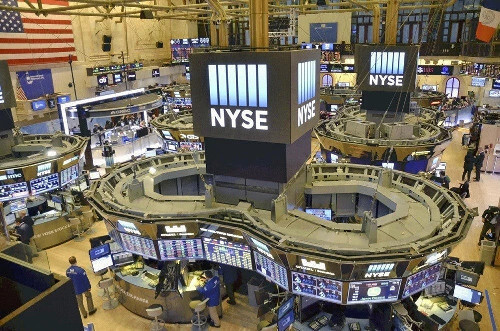 ＮＹダウ一時９００ドル超下落、終値は６４９ドル安…きょう発動のトランプ関税に警戒感