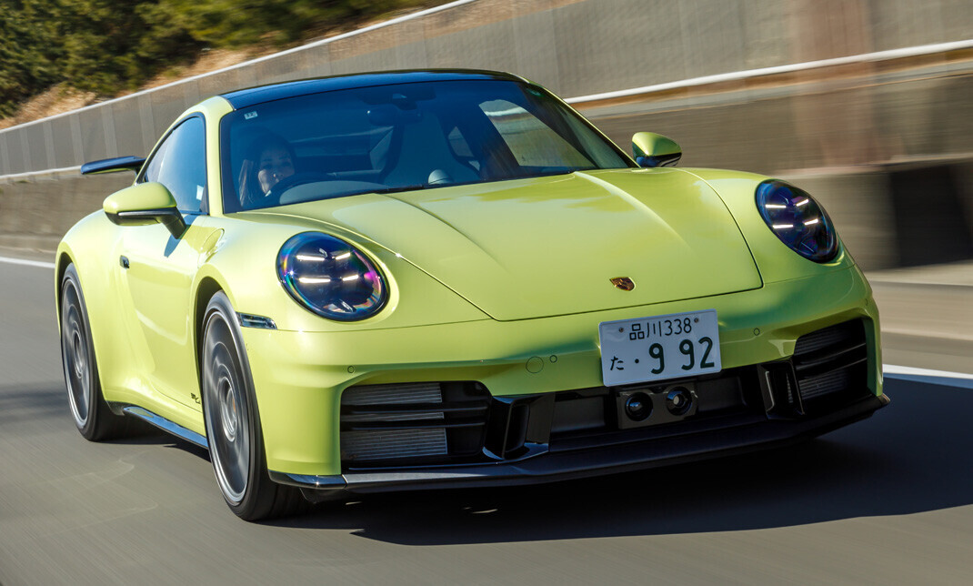 ポルシェ911ストーリー : 最新版 【価格応談】 本