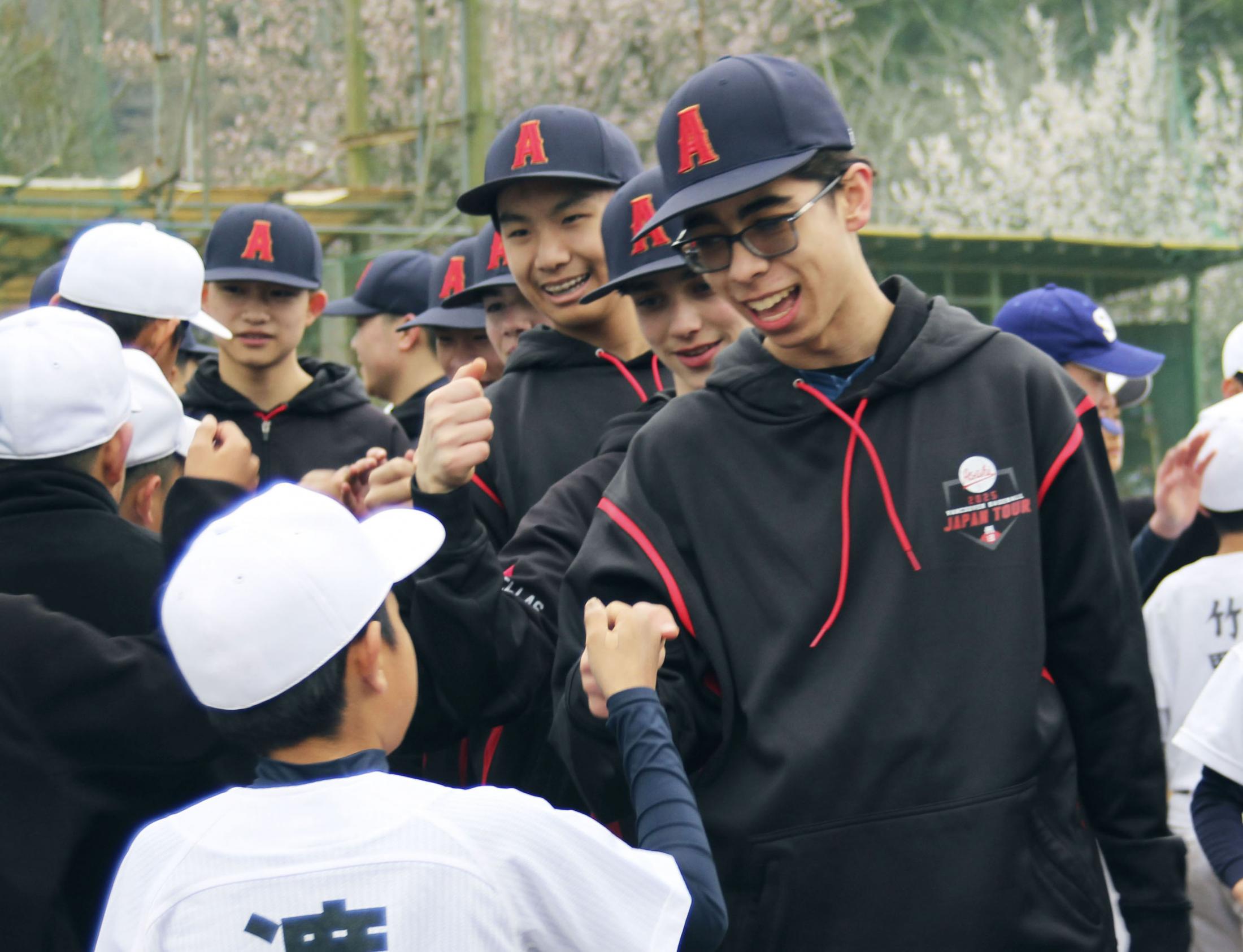 カナダ日系人野球チームと交流 戦争で消滅の球団がルーツ（共同