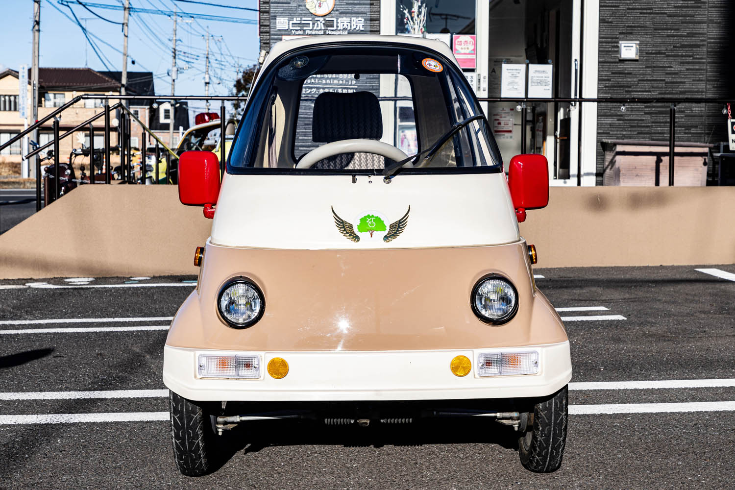 Takeoka Milieu EV  電気自動車 彼女のタケオカ「ミリュー」は1人乗りEV！ 娘はピアジオ「アペ
