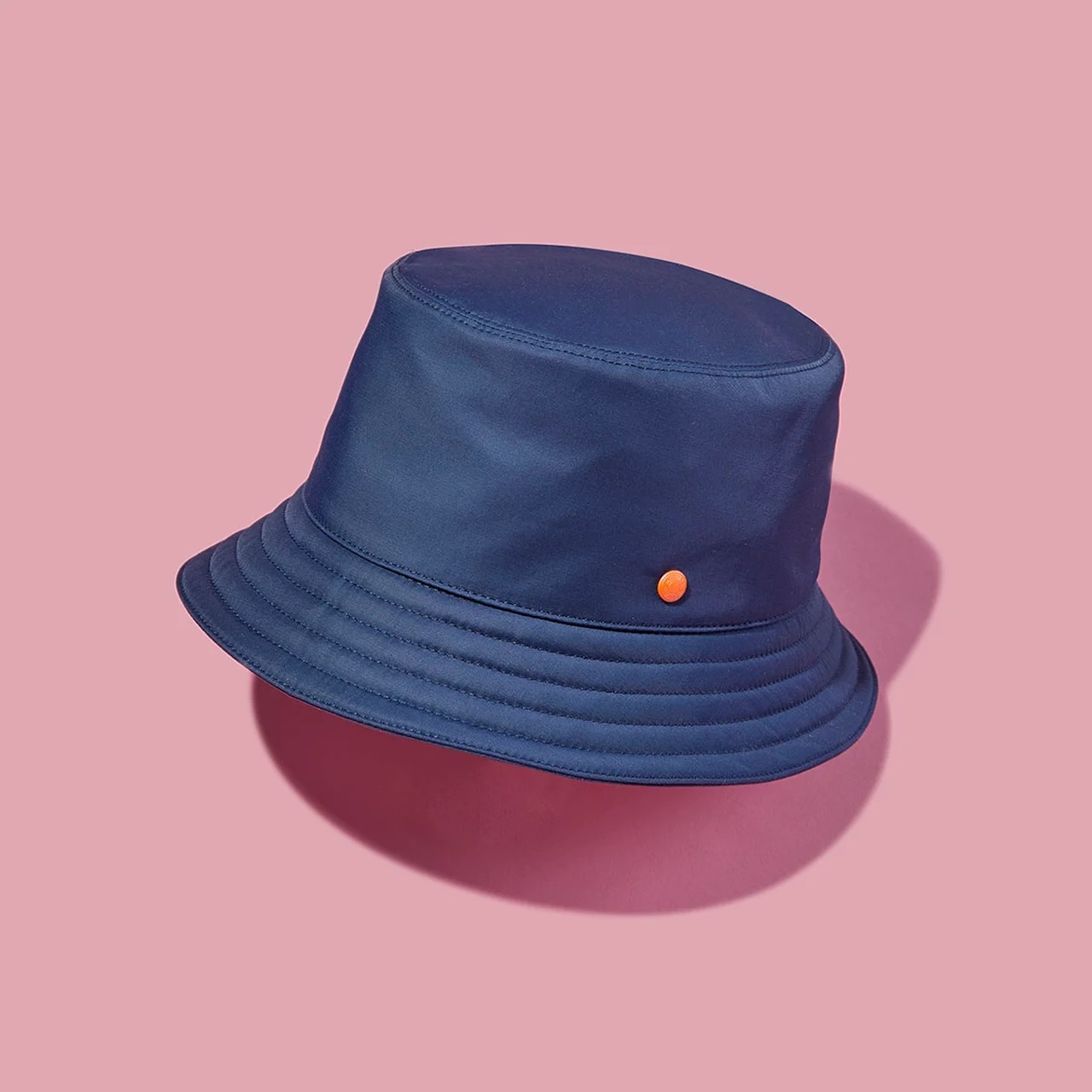 エルメス】大人の春の着こなしに効く新作小物5選【HERMÈS