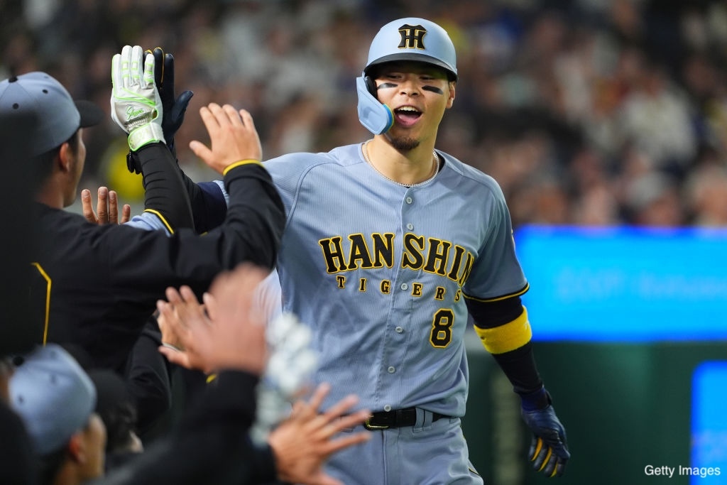 東京限定 ベースボールシャツ Lサイズ 黒　佐藤輝明 東京限定 ベースボールシャツ Lサイズ 黒 佐藤輝明 - メルカリ