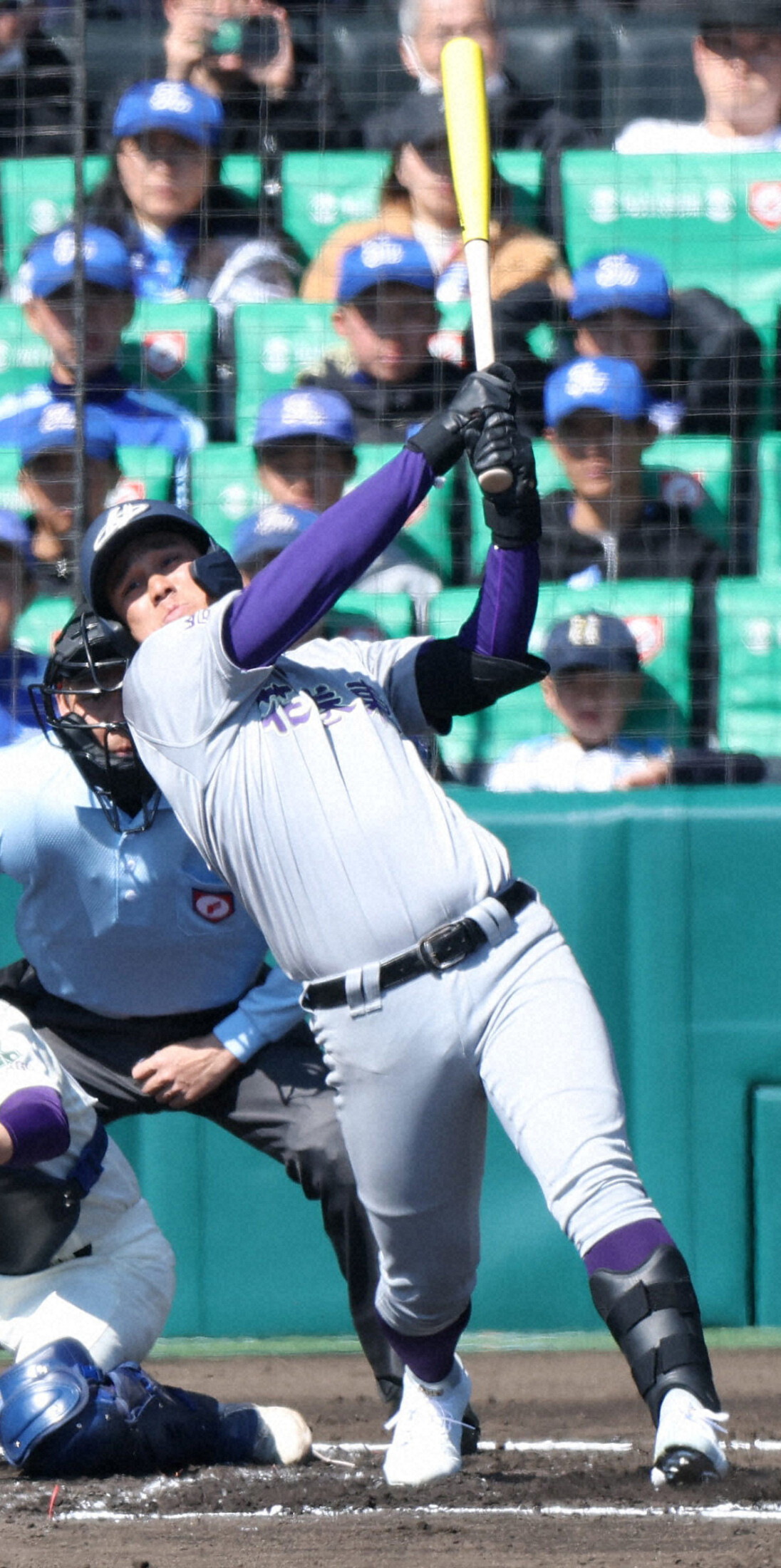 大谷翔平もつけた「17」 花巻東・4番、木製バットで快音