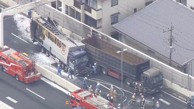 首都高事故現場